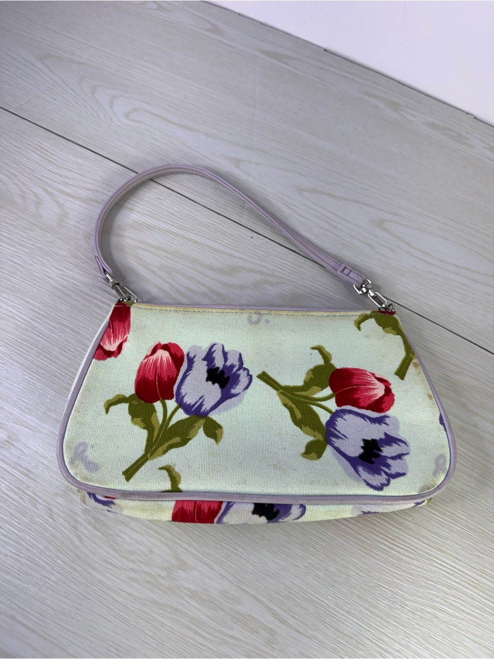 vintage Lulu Guinness canvas top handle bag in a floral print - Picture 2 of 9